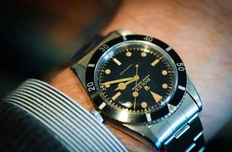 RolexSubmariner6205-4.webp