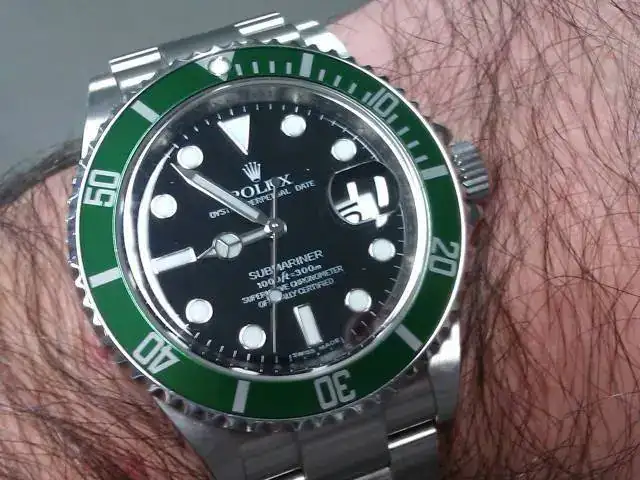 rolexsubmarinerlv.webp