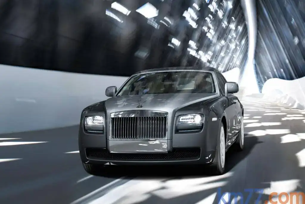 Rolls Royce Ghost 304000.webp