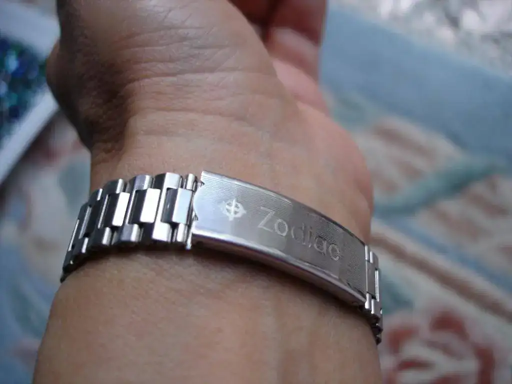 Rombo wristshot clasp.webp