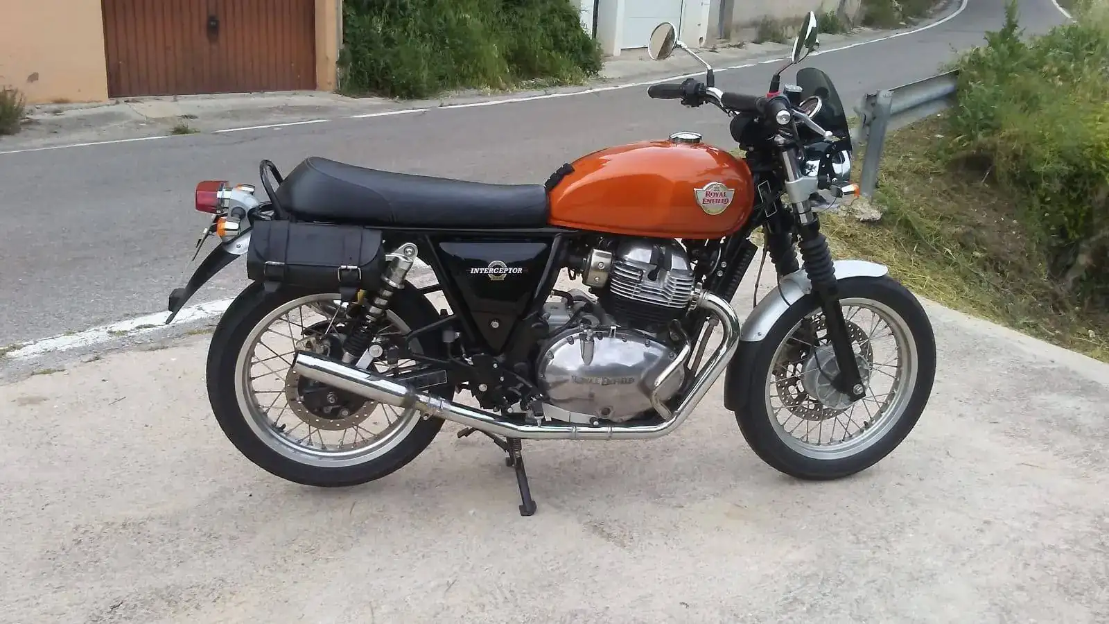 Royal Enfield 1.webp