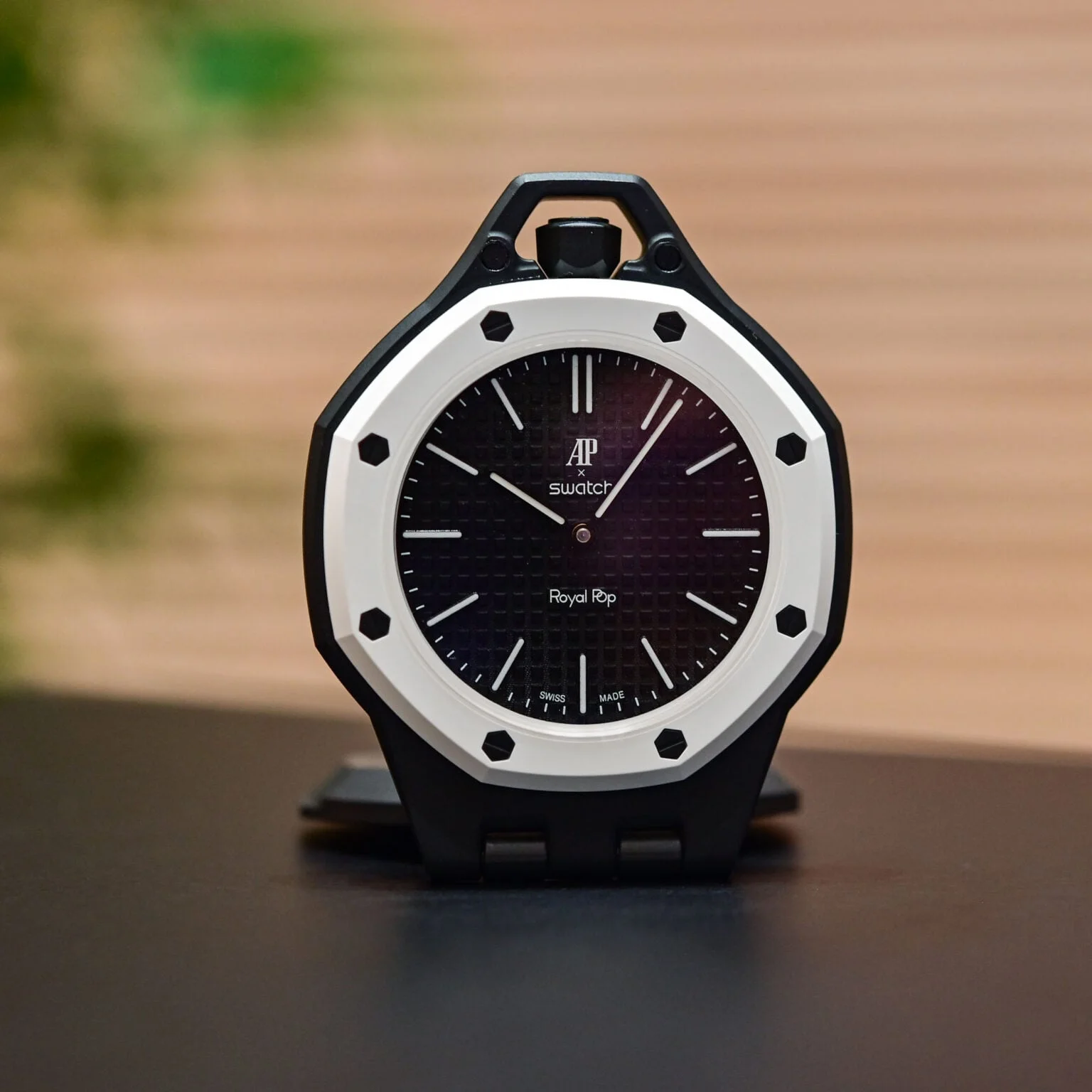 Royal-Oak-Bioceramic-Full-Review-Video-7-1536x1536.webp