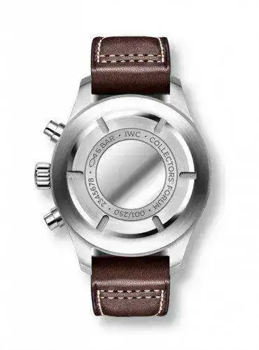 rs%E2%80%99-Forum-Pilots-Chronograph-CF3-2-370x500.webp