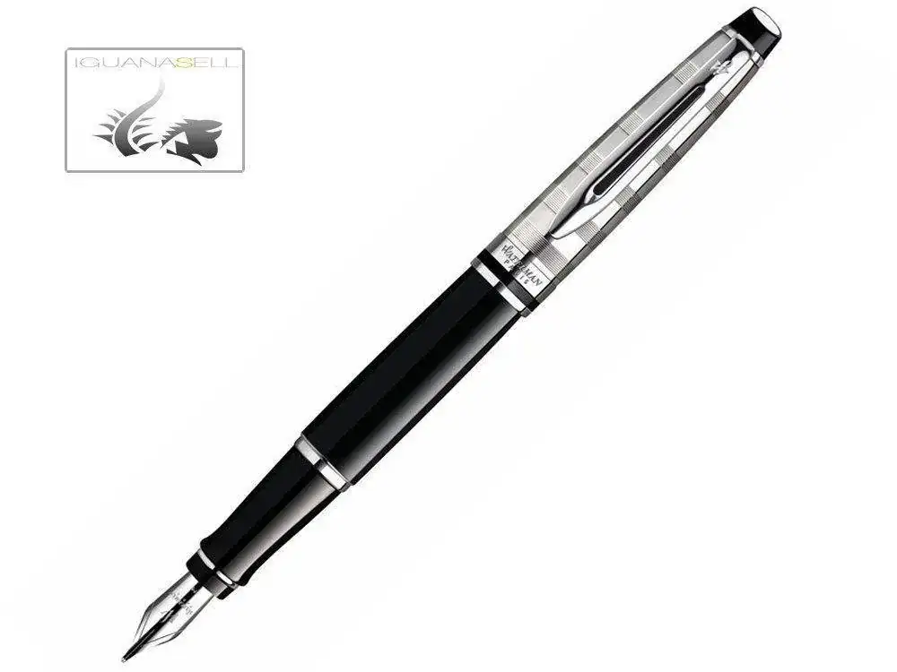 rt-Deluxe-Fountain-Pen-Lacquer-Chrome-trim-Black-1.webp