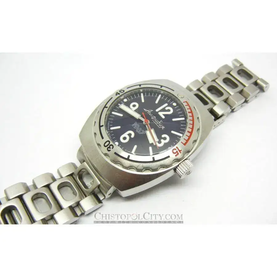 russian-military-vostok-komandirskie-tank-watch-211306.jpg