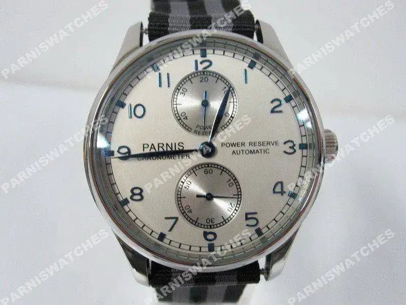 rve-automatic-men-Watch-Black-with-Grey-Nato-Strap.webp