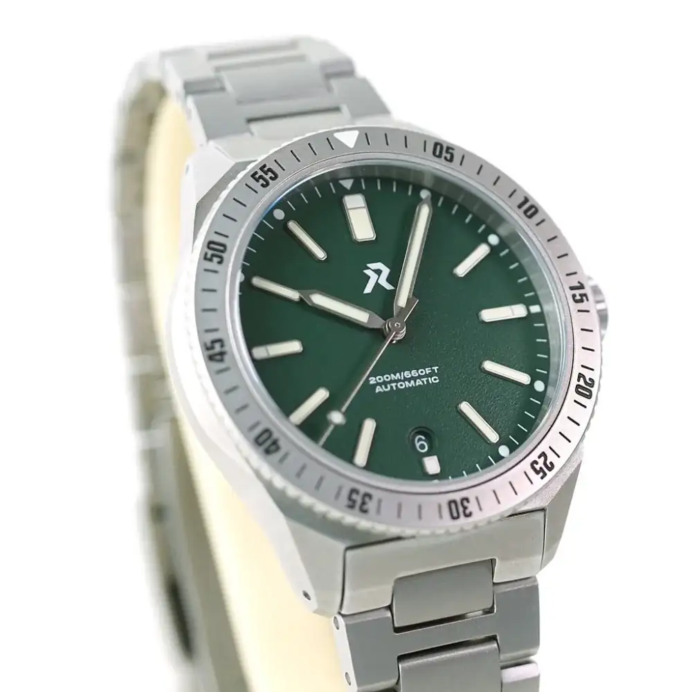 rze_endeavour_green_02.webp