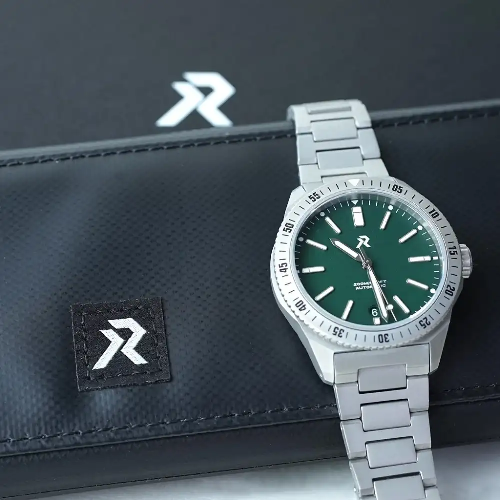 rze_endeavour_green_09.webp