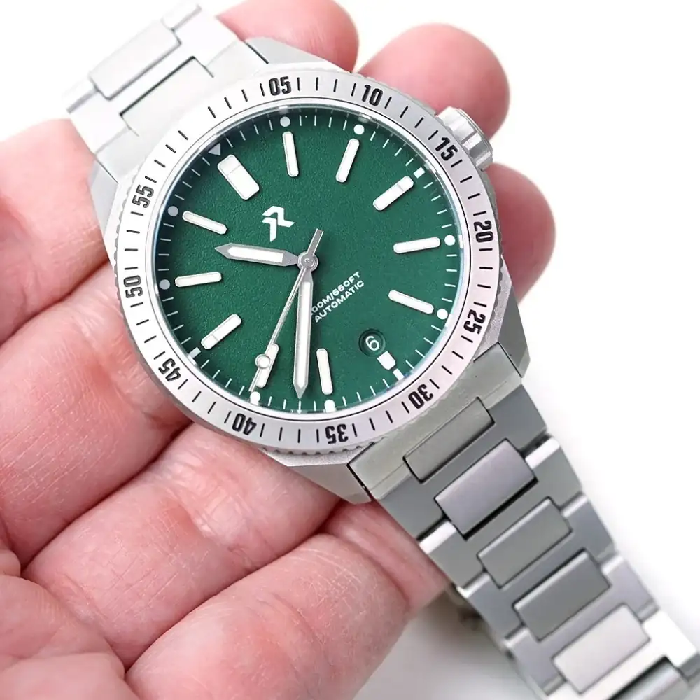 rze_endeavour_green_11.webp