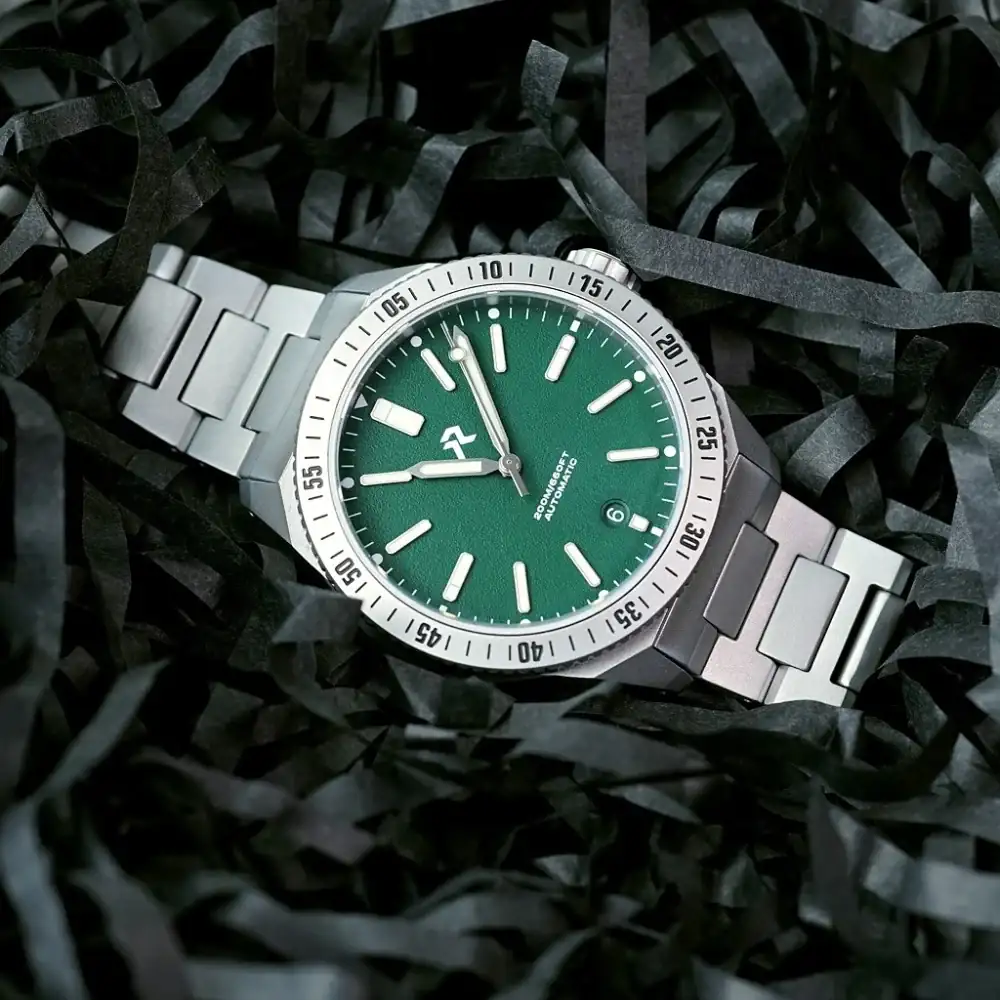 rze_endeavour_green_15.webp