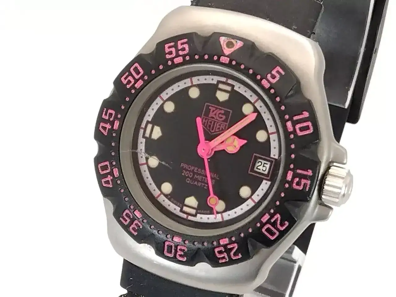 s-33l1600.webp