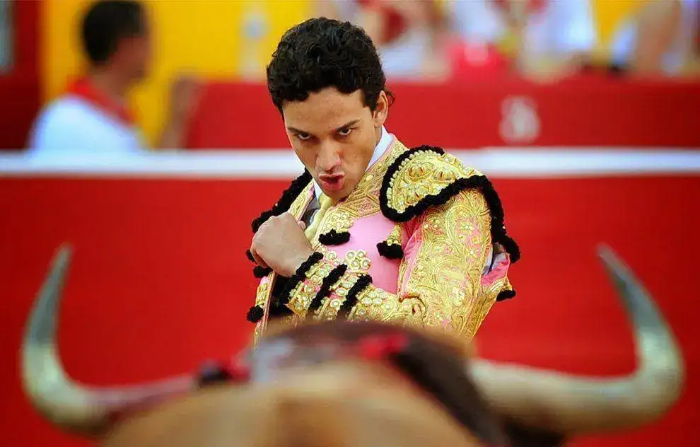 s01_24276537.webp