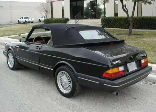saab-900cv-1988-turbo-lr.webp