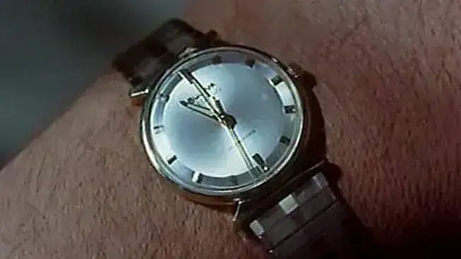 Saint-Moore-Bulova2.webp