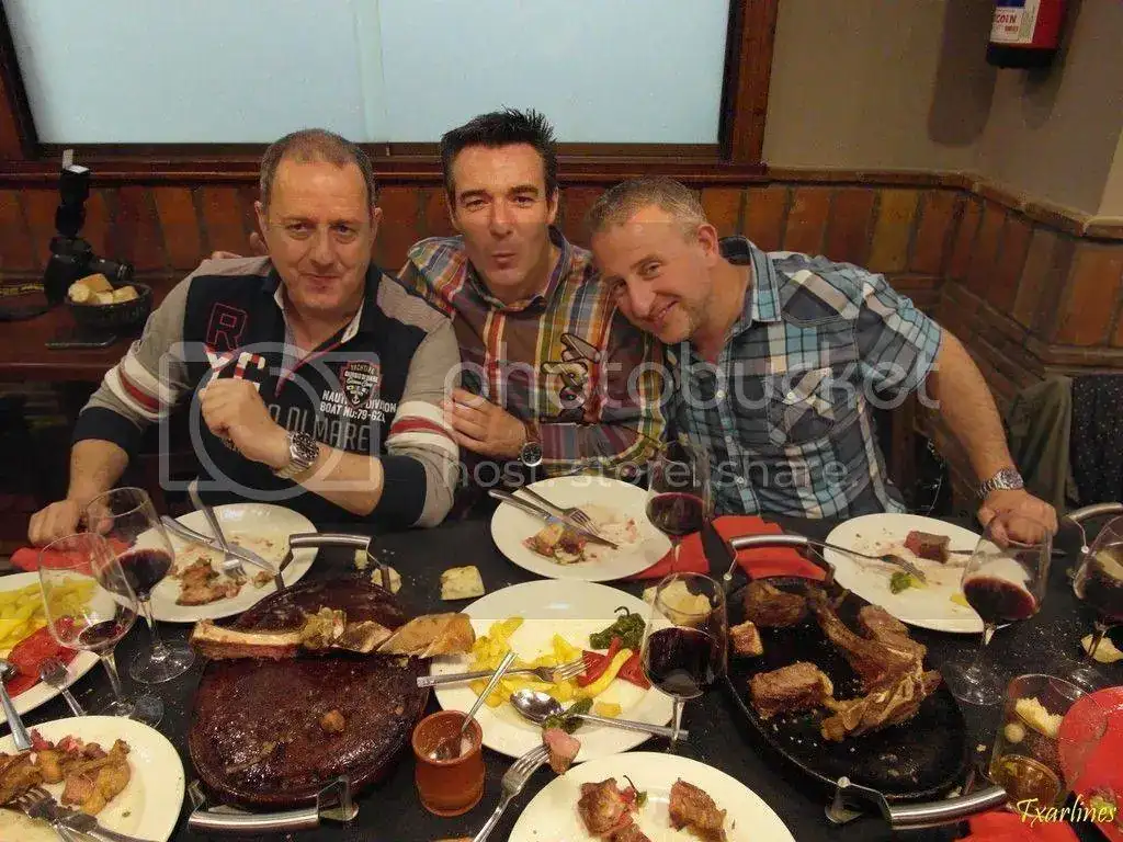 SAM_6835%20Copy_zpssinswjne.webp