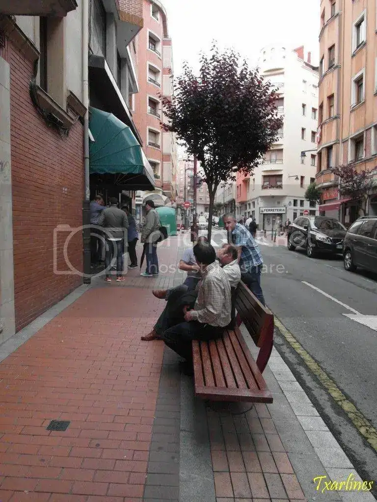 SAM_6860%20Copy_zpsrrzf3bsw.webp