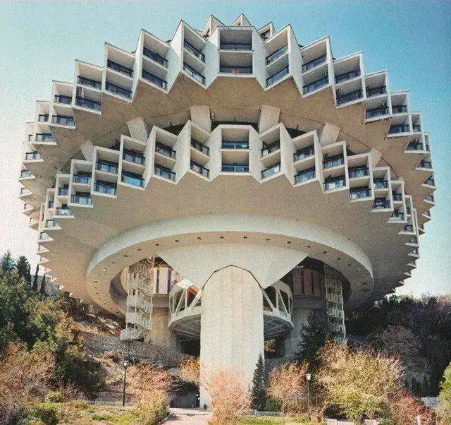 sanatorio-Druzhba.webp