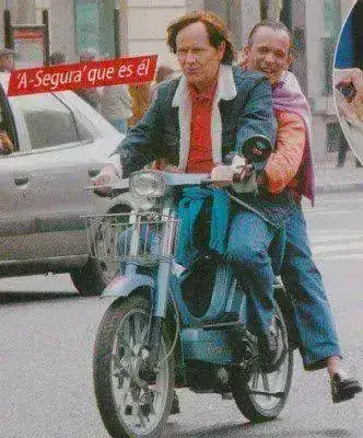 Santi_Segura_VespinoSC_2004.webp