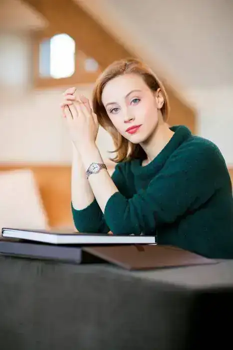 Sarah Gadon at Manufacture Jaeger-LeCoultre @photo Johann Sauty 1.webp