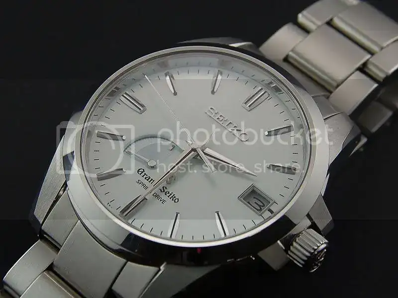 sbga015_tilt_left.webp