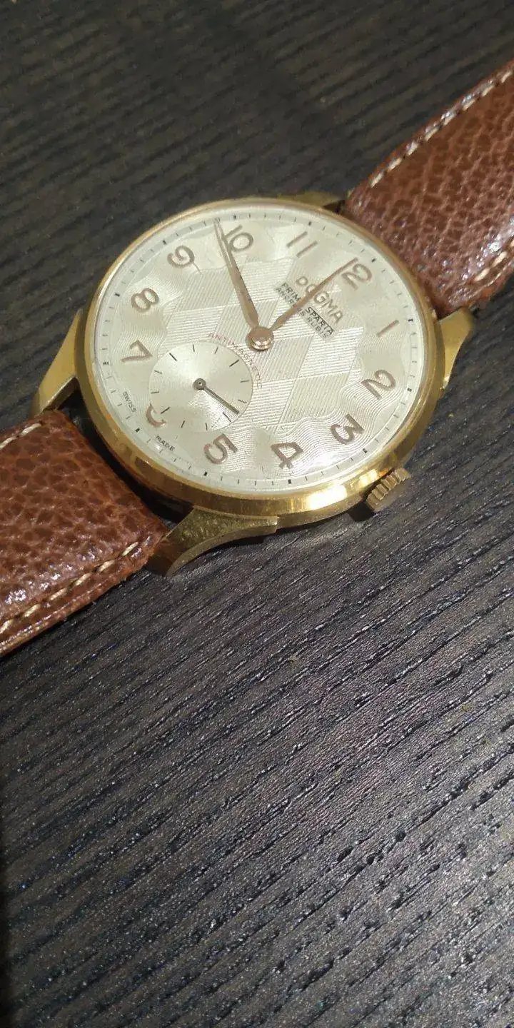 Screenshot_2021-11-11-11-52-40-156_com.miui.gallery.jpg