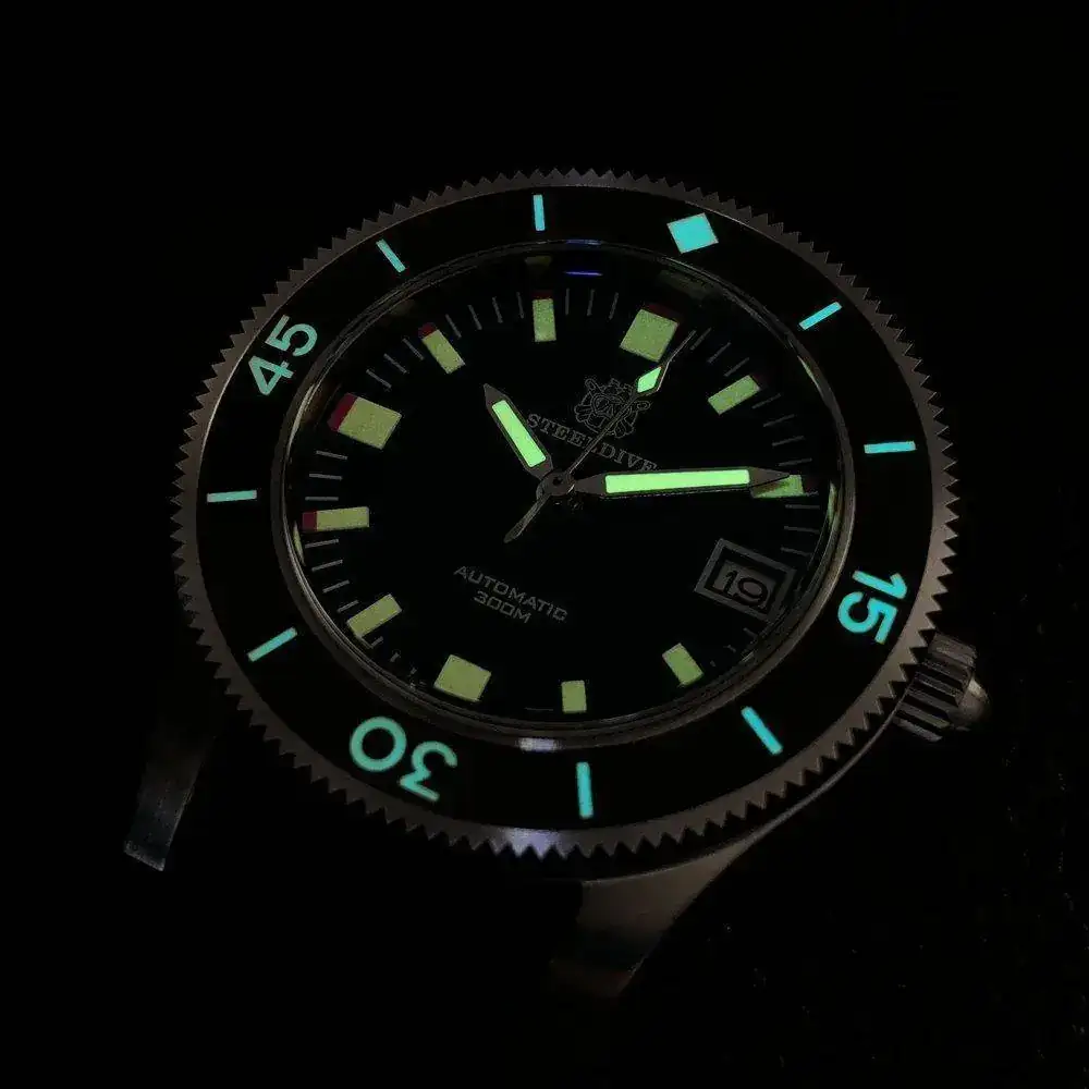 SD1952T Steeldive 1.webp