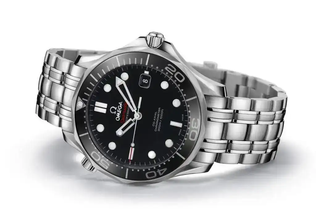 SE139_Seamaster_Diver_300m_212.30.41.20.01.003.webp