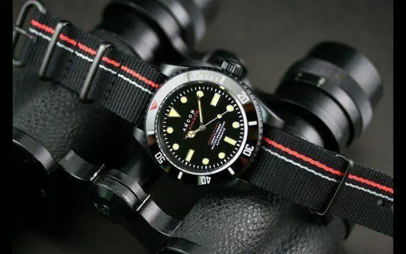 SEA-SHADOW-II-41-5mm-SEA204-Diving-Watch-with-Nato.webp