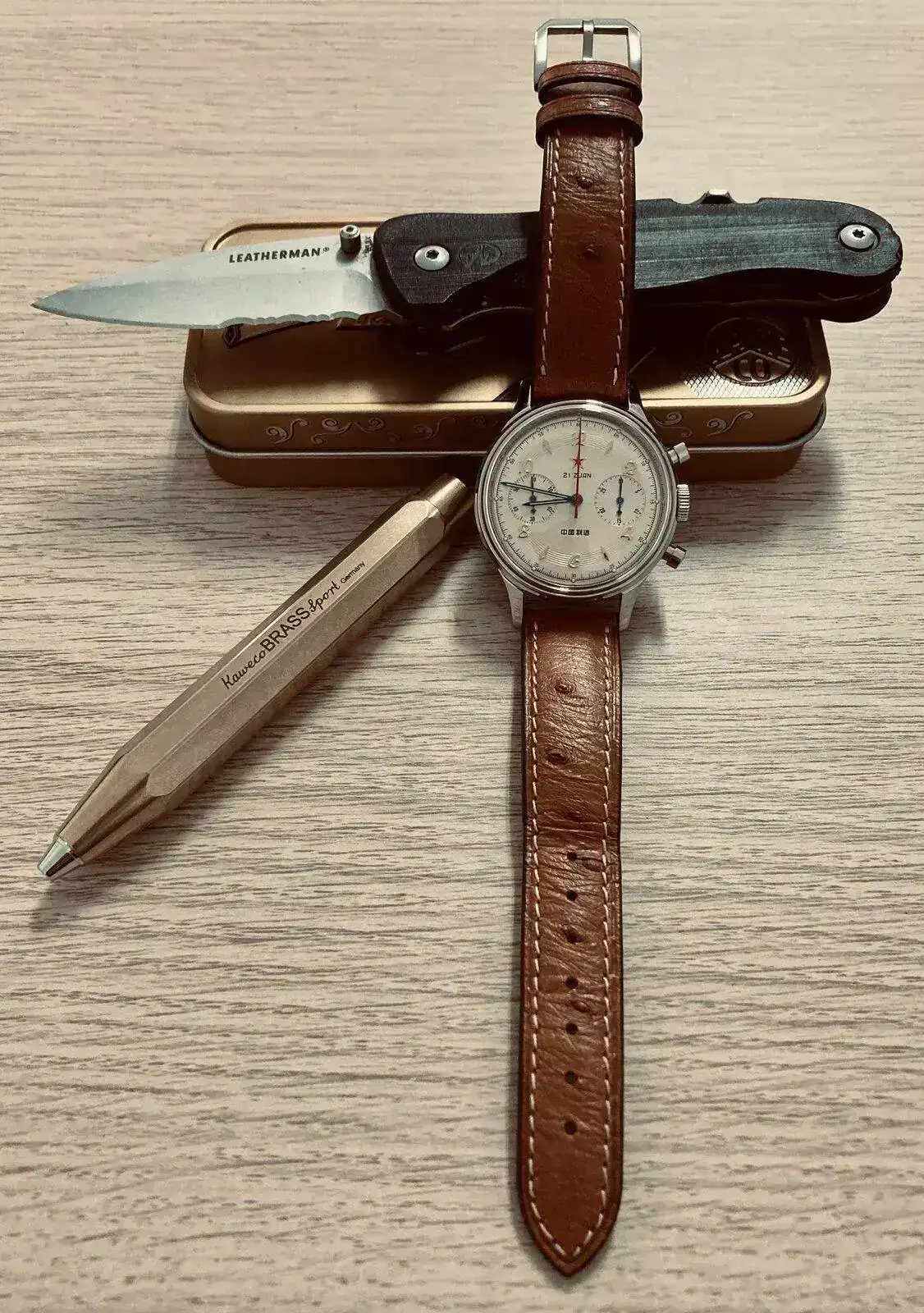 Seagull 1962 ST19 Plan B Atellier Strap Avestruz & KAWECO Brass Sport & Leatherman Crater c33L.jpg