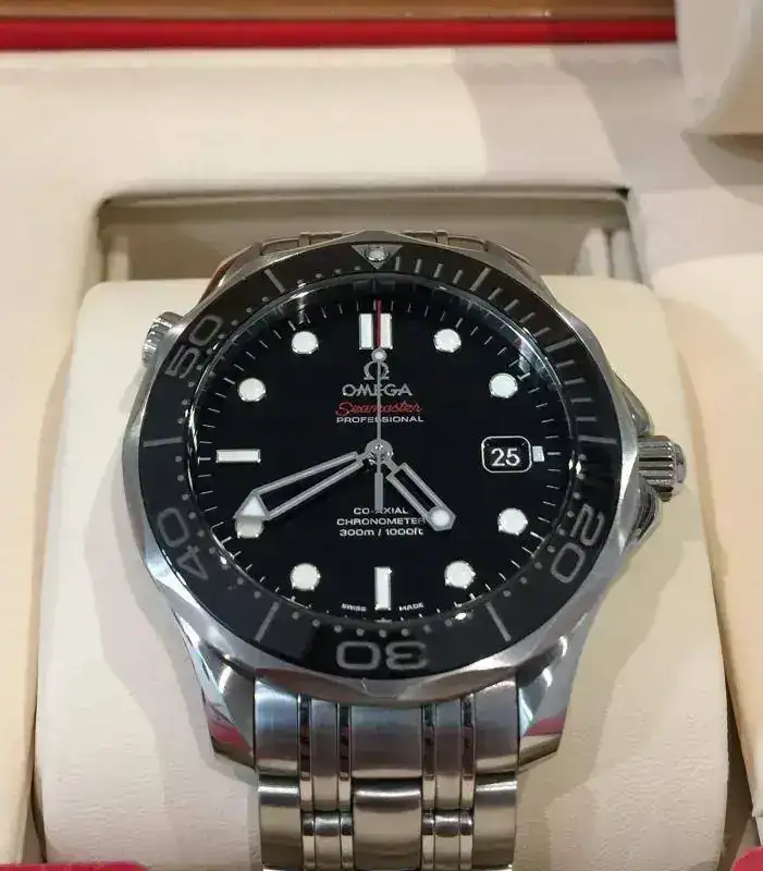 seamaster_box.webp