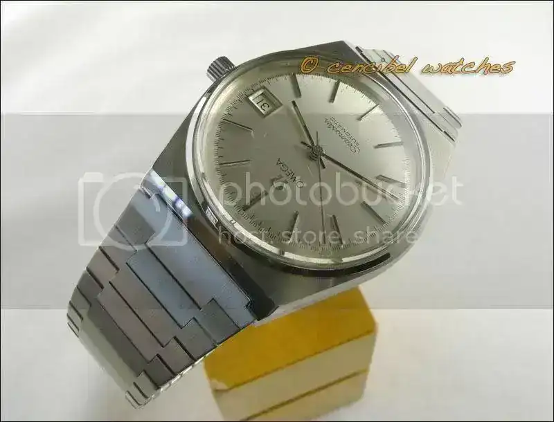 Seamasterautomaticdatefoto2.webp