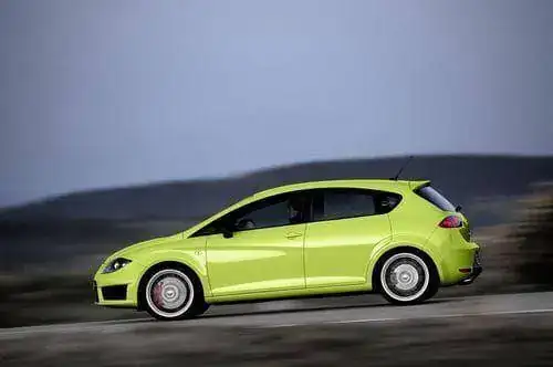 seat-leon-cupra-r-oficiales-post-2.webp