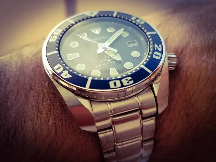Seiko%20Prospex%20SBDC033%20'Sumo'%20Cal.%206R15%20Auto%20200M.webp