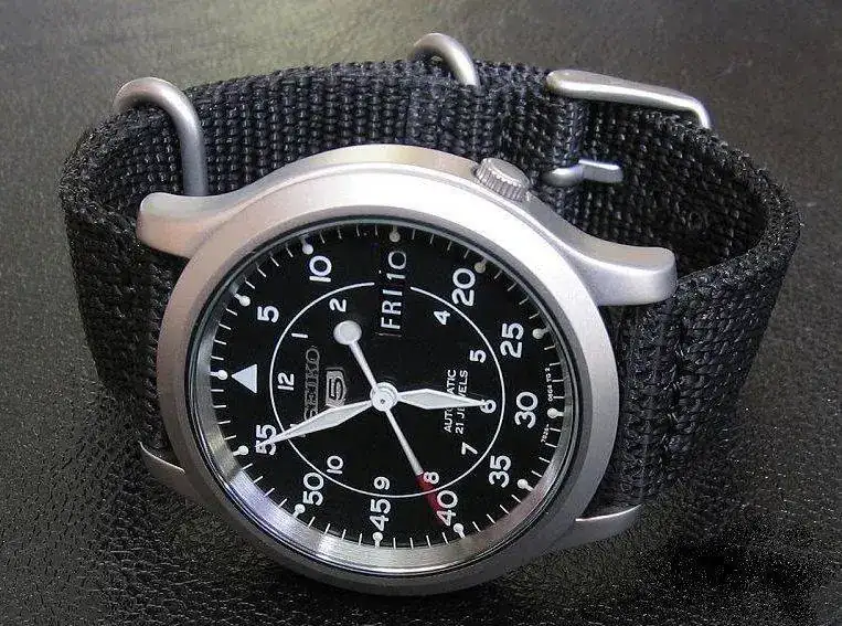 Seiko%20SNK809%20Flieger.webp