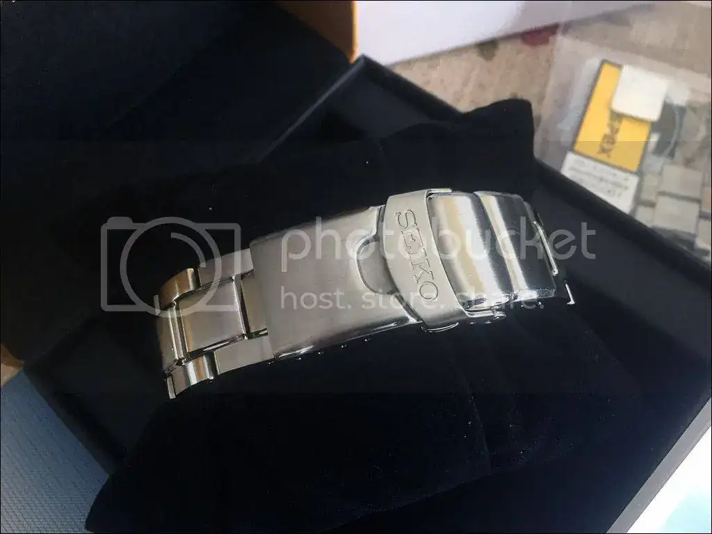 Seiko%20Sumo%20Nov%202015%20foto%205_zpsrn6tkfw1.webp
