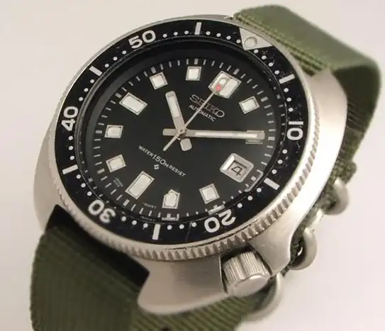 seiko%2B6105%2B8110%2Bapocalypse%2Bnow%2B.webp