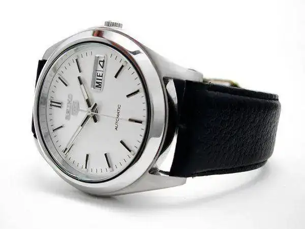 seiko-5-satin-07a.webp
