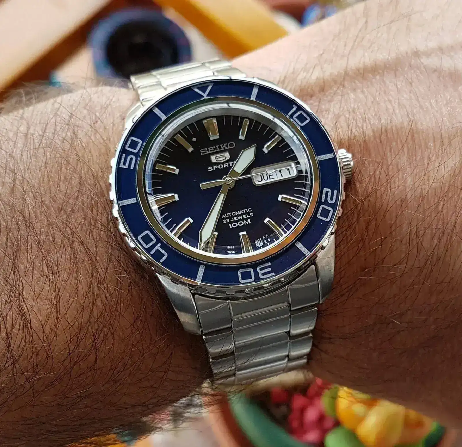 Seiko 5 SNZH53 Cal. 7S36 100M (1).webp