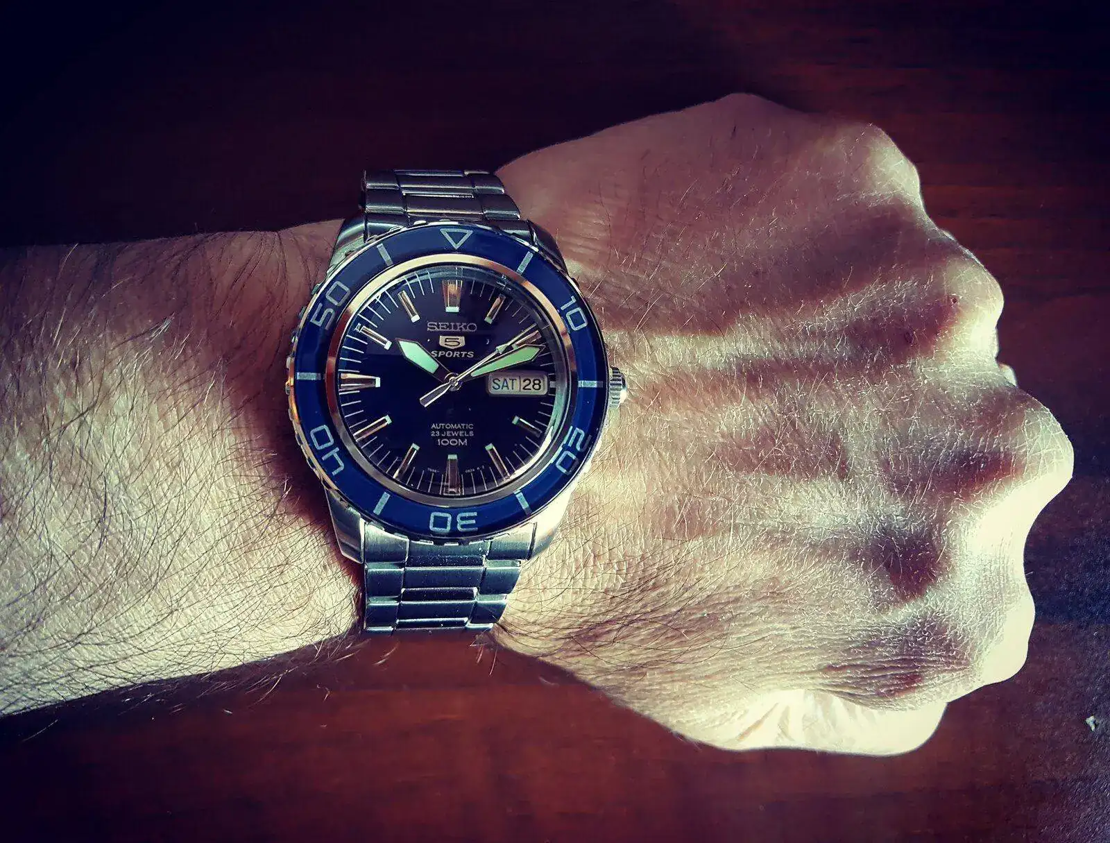 Seiko 5 SNZH53 Cal. 7S36 100M (4).webp