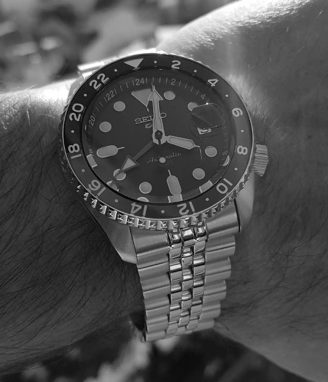 Seiko 5 Sport GMT SSK003 Auto 42mm 100M Cal. 4R34 (ByN).webp