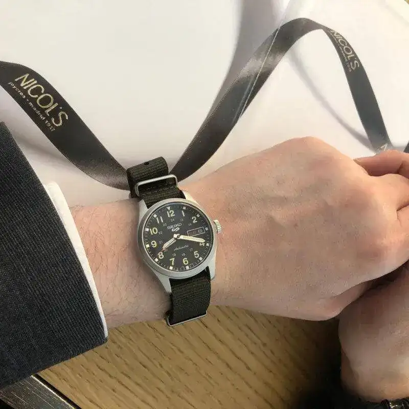 seiko-5-sports-field-sports-style-36mm (2).webp