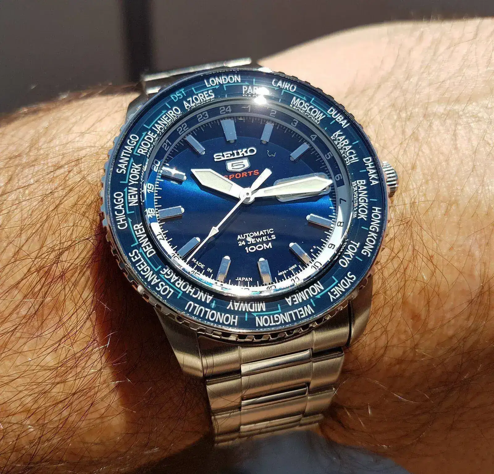 Seiko 5 Sports SRP125 World Time Cal. 4R36 Auto 100M (1).webp