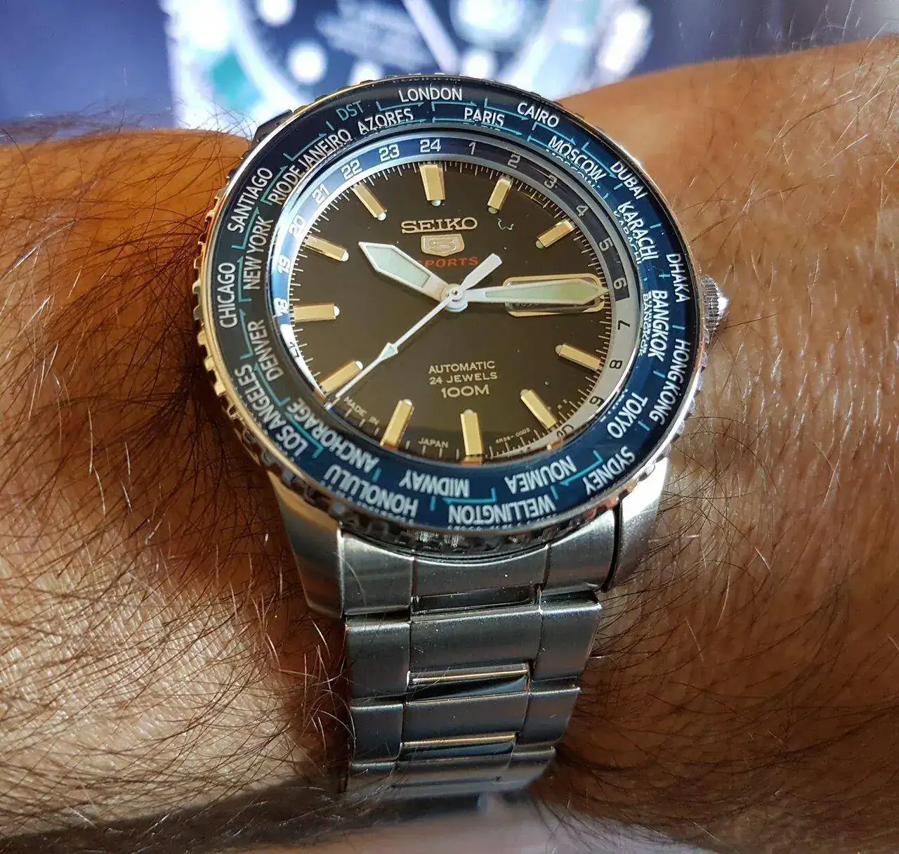Seiko 5 Sports SRP125 World Time Cal. 4R36 Auto 100M (2).webp