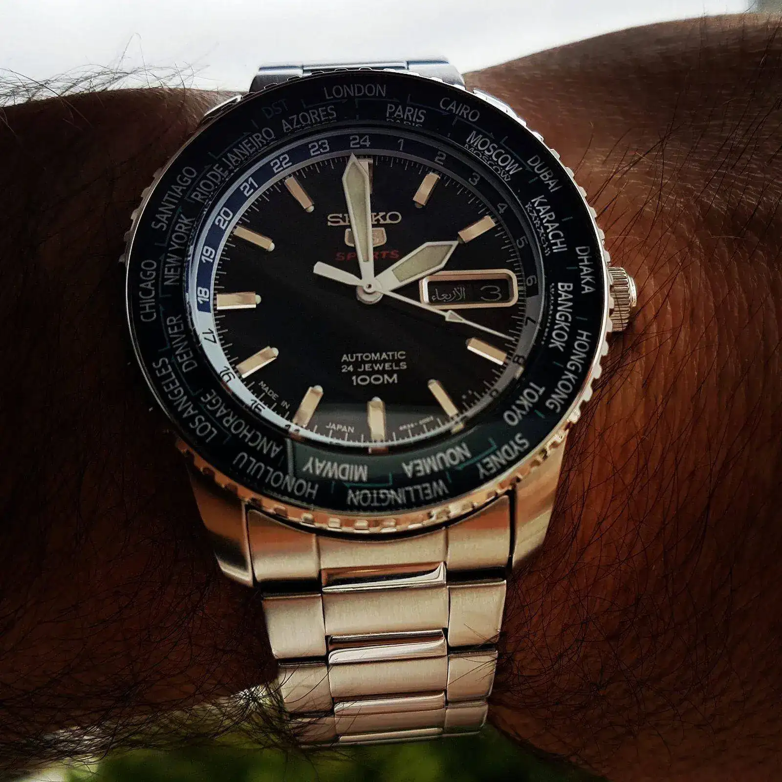 Seiko 5 Sports SRP125 World Time Cal. 4R36 Auto 100M (3).webp