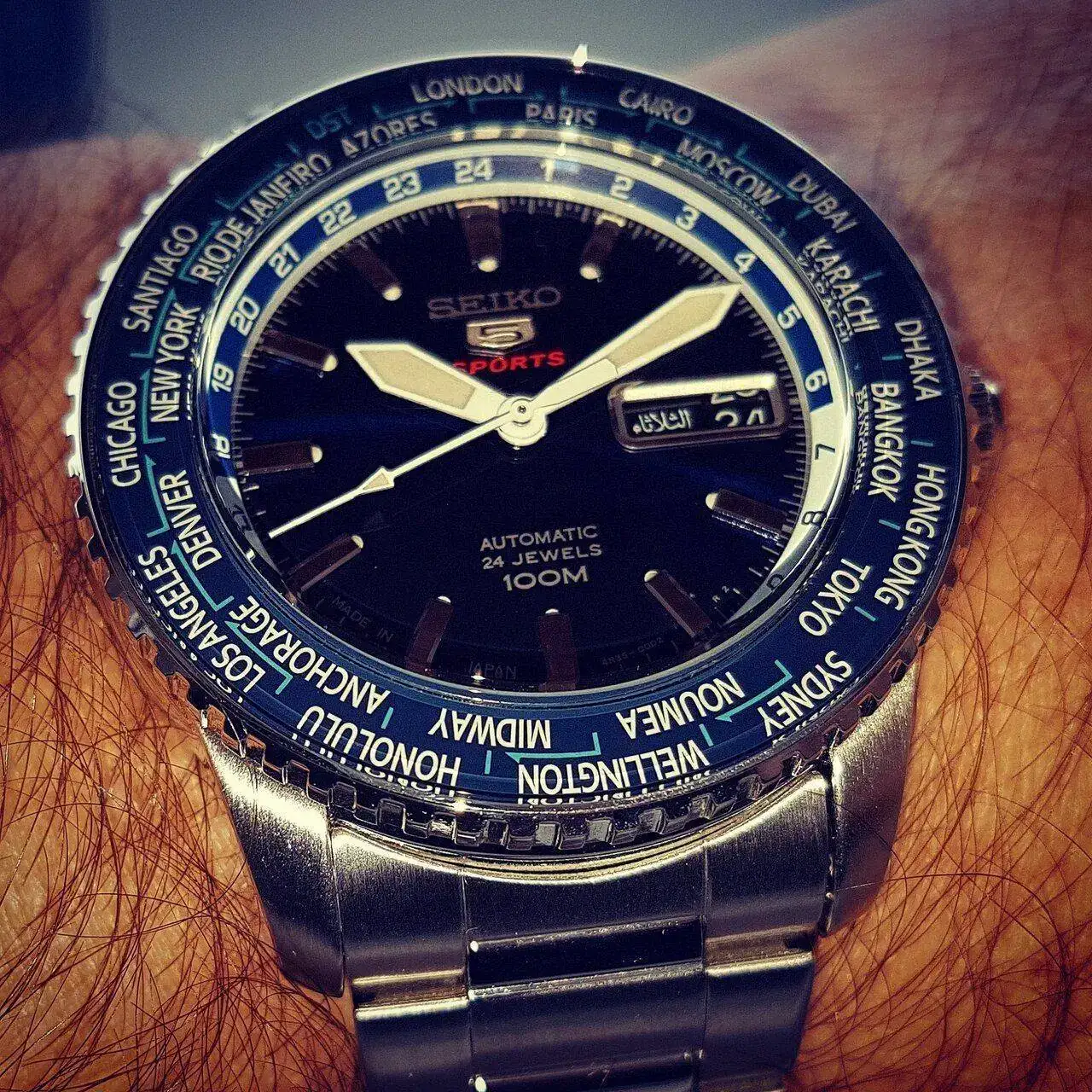 Seiko 5 Sports SRP125 World Time Cal. 4R36 Auto 100M (4).webp
