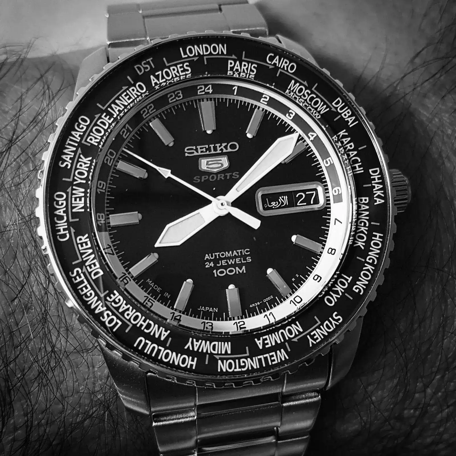 Seiko 5 Sports SRP125 World Time Cal. 4R36 Auto 100M (B&W).webp