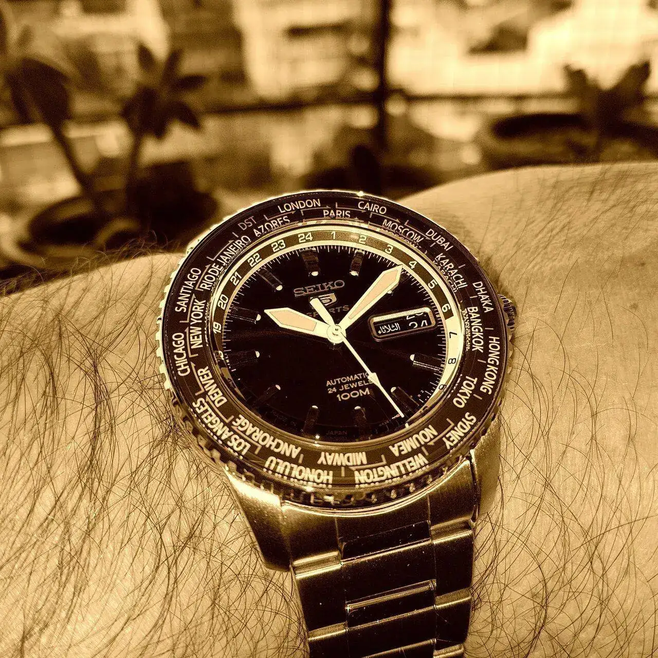 Seiko 5 Sports SRP125 World Time Cal. 4R36 Auto 100M (Sepia).webp