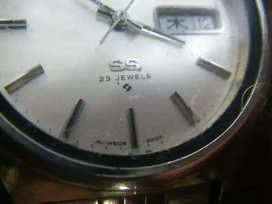 SEIKO 6106-8670 MARZO 1975 e jpg.webp