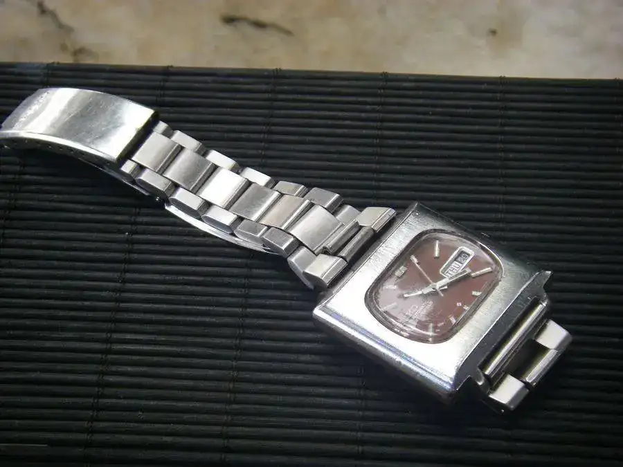 seiko 6119-5400 aka tv f.webp