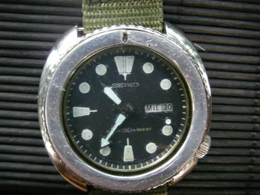 seiko 6309-7049 a 2013 ABRIL 1977.webp